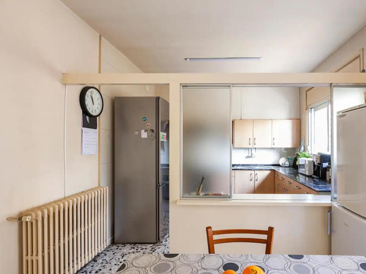 Habitacio V Cal Kim Séjour chez l'habitant Martorell
