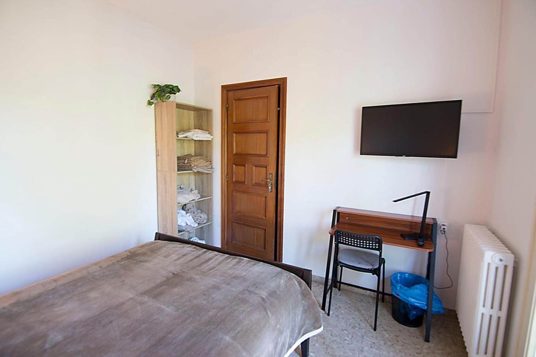 Habitacio V Cal Kim Homestay