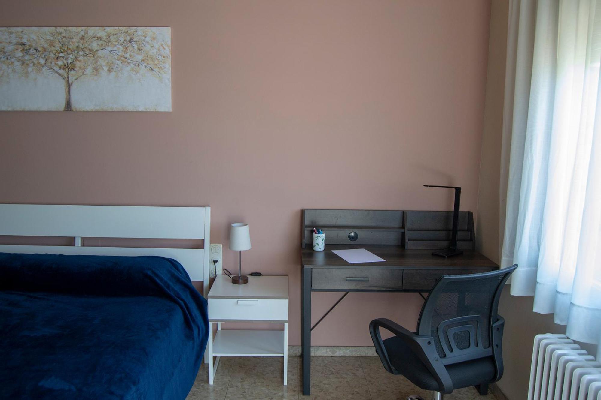 Habitacio V Cal Kim Martorell
